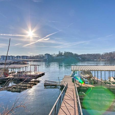 Waterfront Townhome With Private Dock And Lake Views Lake Ozark Exterior foto