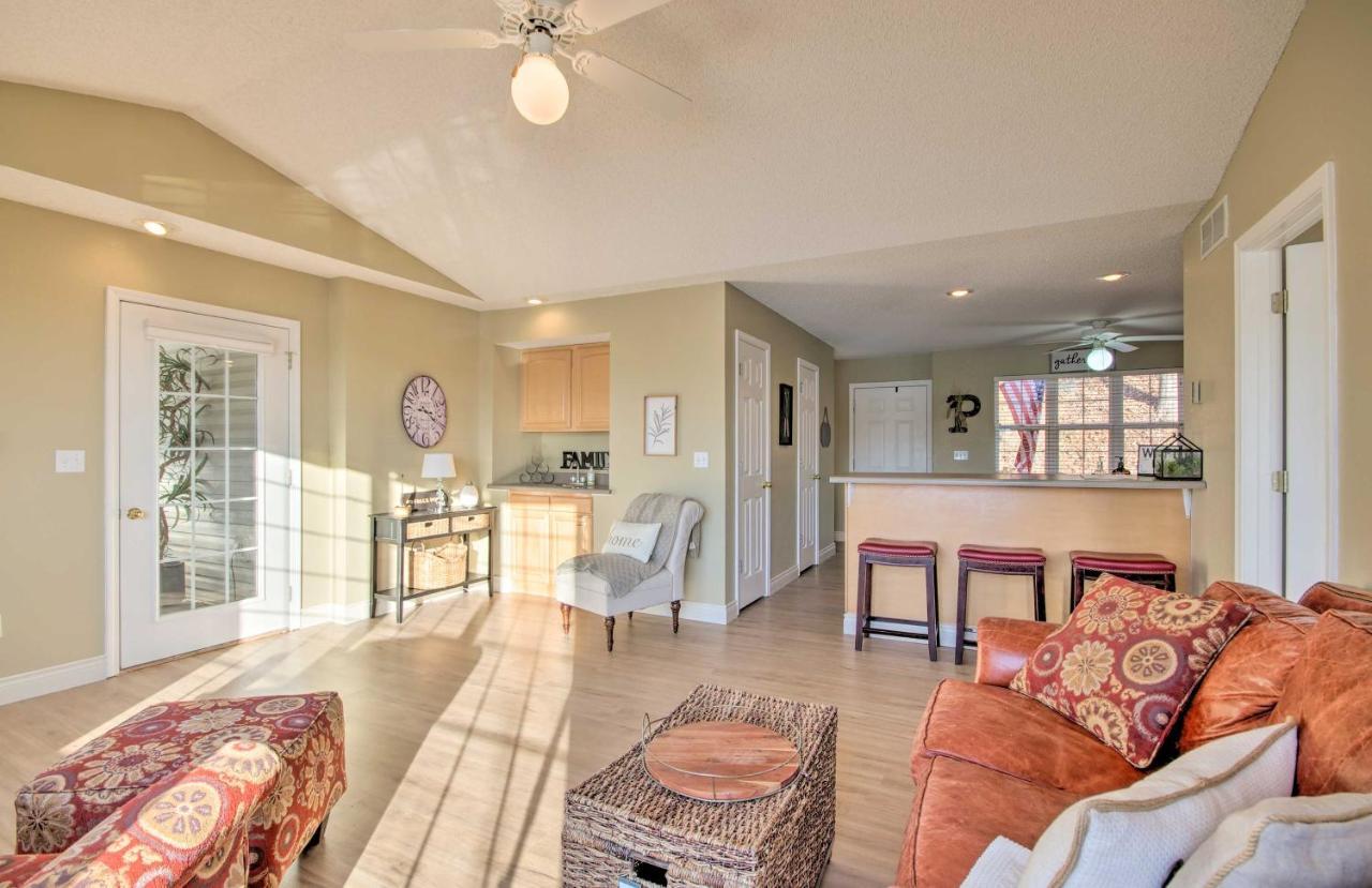Waterfront Townhome With Private Dock And Lake Views Lake Ozark Exterior foto