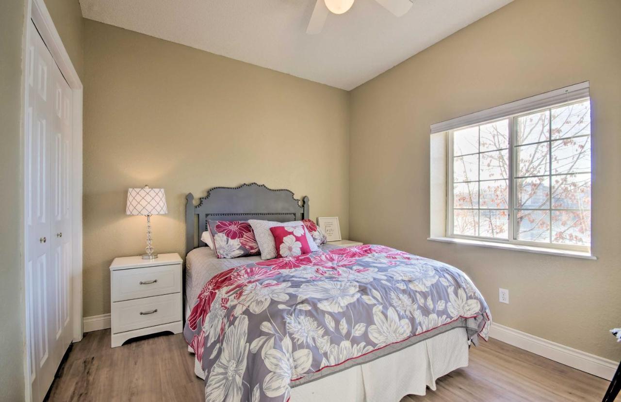 Waterfront Townhome With Private Dock And Lake Views Lake Ozark Exterior foto